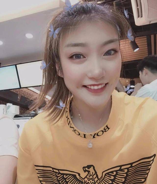 一夜之间:朋友女孩