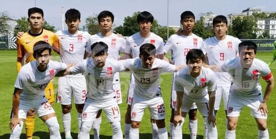 国产精品久久久久久户外露出