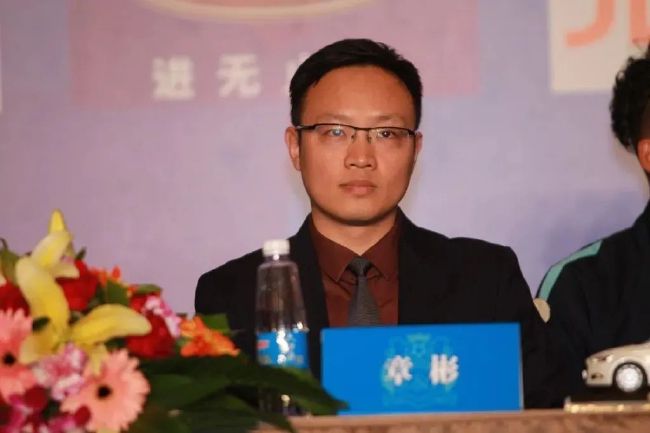 都市激情刺激肉伦小说