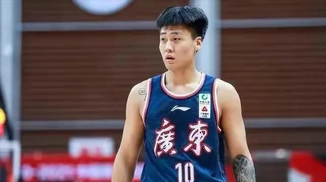 受不了了好爽两个女的一个男的