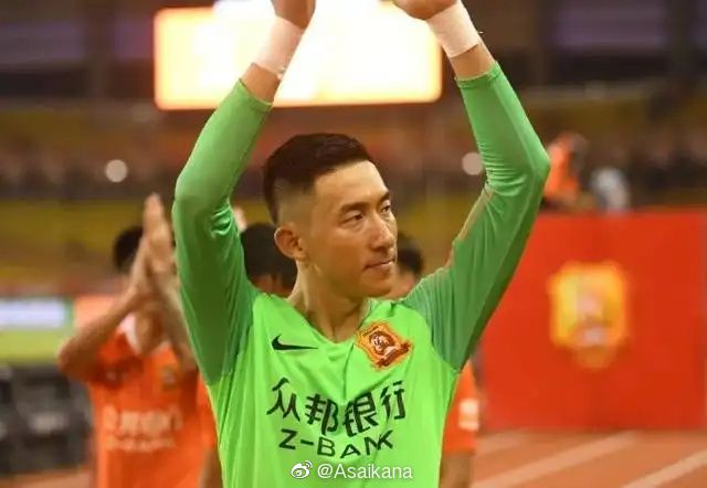 男生女生一起嗟嗟嗟很痛人