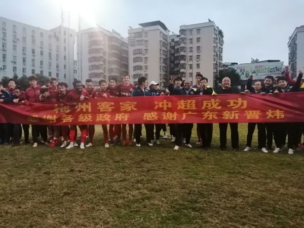 秋霞伊人网